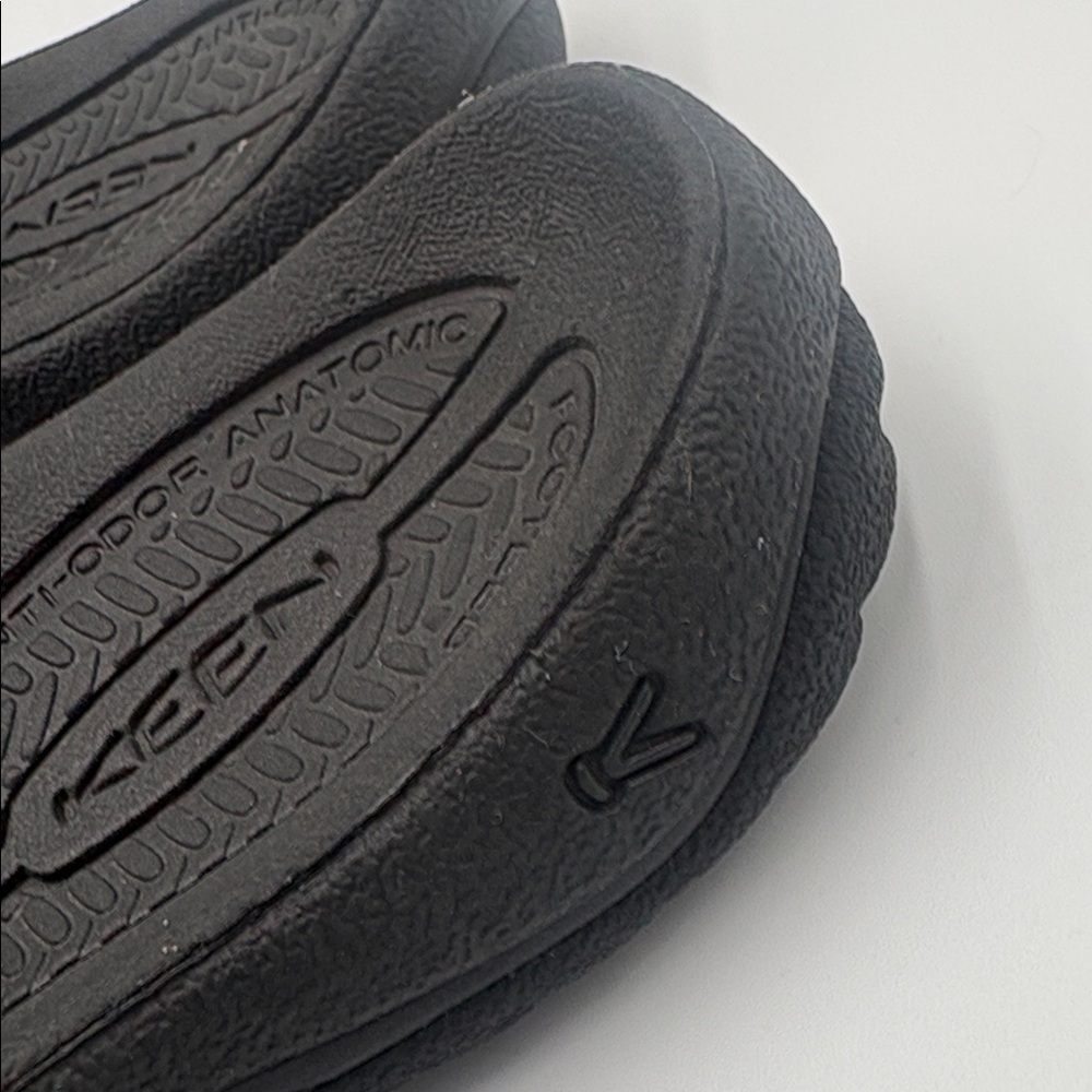 KEEN Waimea Flip Flop Sandals Black Comfort Thong Women’s Size 7 - Picture 10 of 11